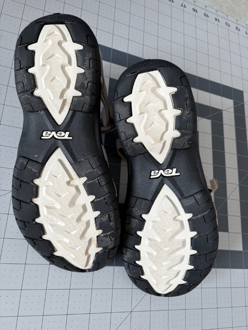 Teva Tirra Sandal - Picture 6 of 8